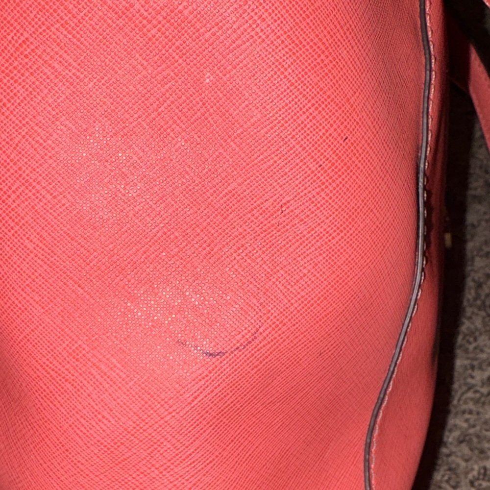 Vintage Authentic Michael Kors Vibrant Coral Tote Bag with Pockets - Picture 5 of 11